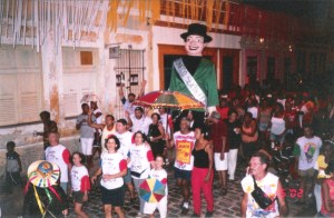 Boneco 6a feira em olinda (2)