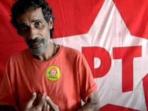 Aldo Lorêto vestia a camisa - Foto capturada no sítio da CUT-PE