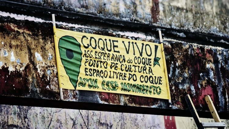 Coque no Ocupestelita