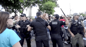 violencia cais _a17jun14