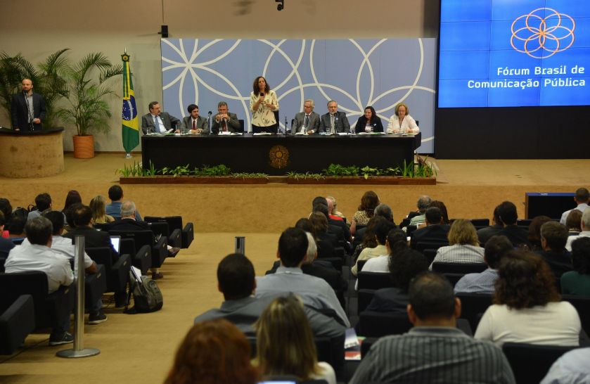 Jandira Fegali, deputada federal pelo Rio de Janeiro (PcdoB) no Fórum Nacional de Comunicação Pública 2014 - Antônio Cruz/Agência Brasil/Fotos Públicas