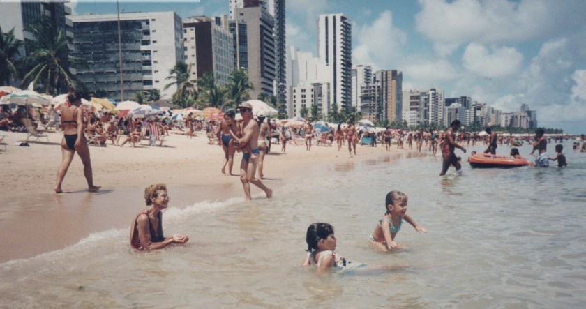 Mamãe com Babih em Boa Viagem - 1999