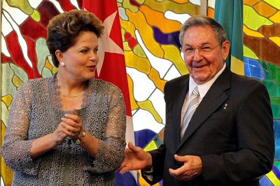 A presidenta Dilma Roussef e o comandante Raul Castro, presidente de Cuba - Foto: Carta Capital
