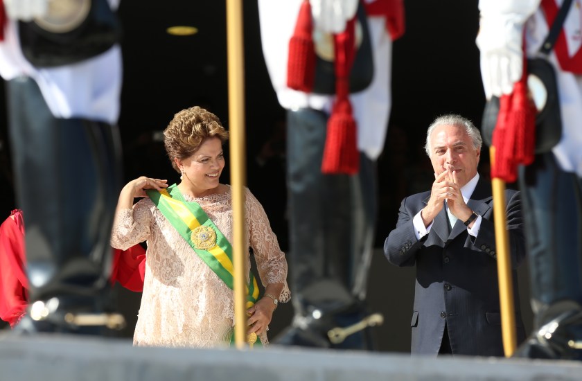A faixa presidencial recolocada, eis o detalhe que incomoda - Foto: Lula Marques/Fotos Públicas