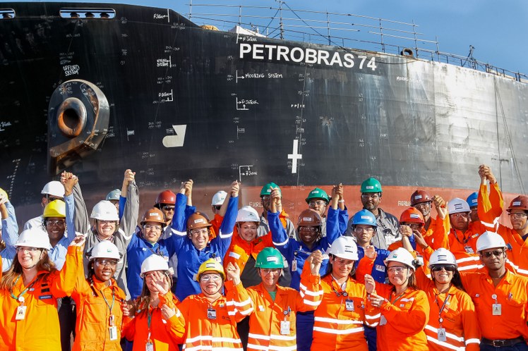 Quebrar a Petrobras para entregar o pr-e-sal só interessa à concorrência - Foto: Roberto Stuckert/PR - Fotos Públicas