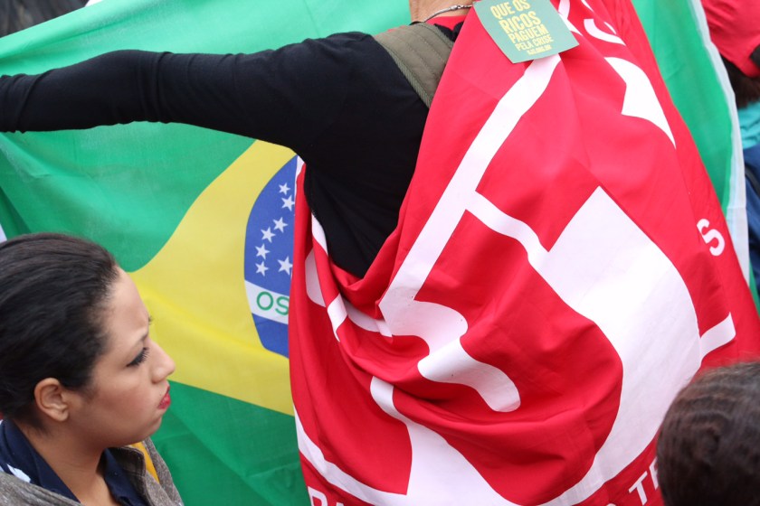 Pela democracia e pelo Brasil - Foto: Roberto Parizotti - CUT