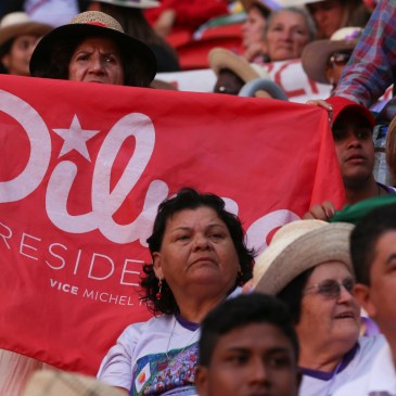 Brasília- DF 12-08-2015 Foto Lula Marques/Agência PT Presidenta, Dilma participa do encerramento da 5ª marcha das margaridas. Margaridas no estádio nacional de Brasília.