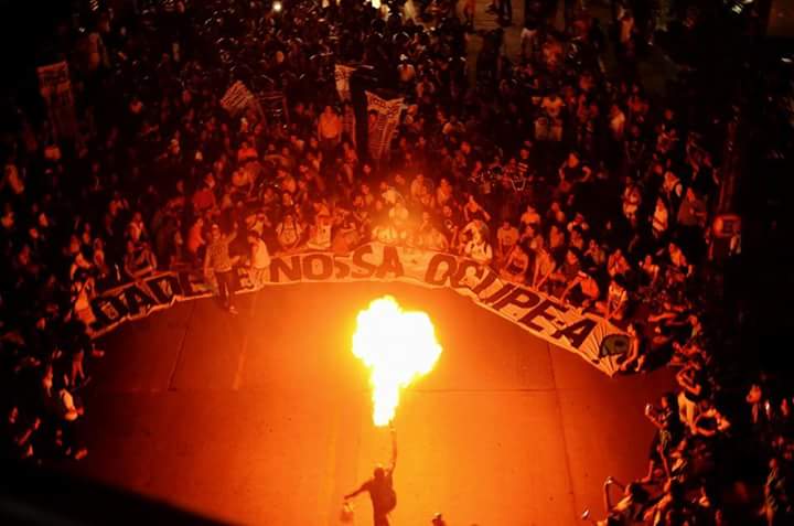 A manifestação chegou ao destino: o Cais José Estelita - Foto: FB/#Ocupe Estelita