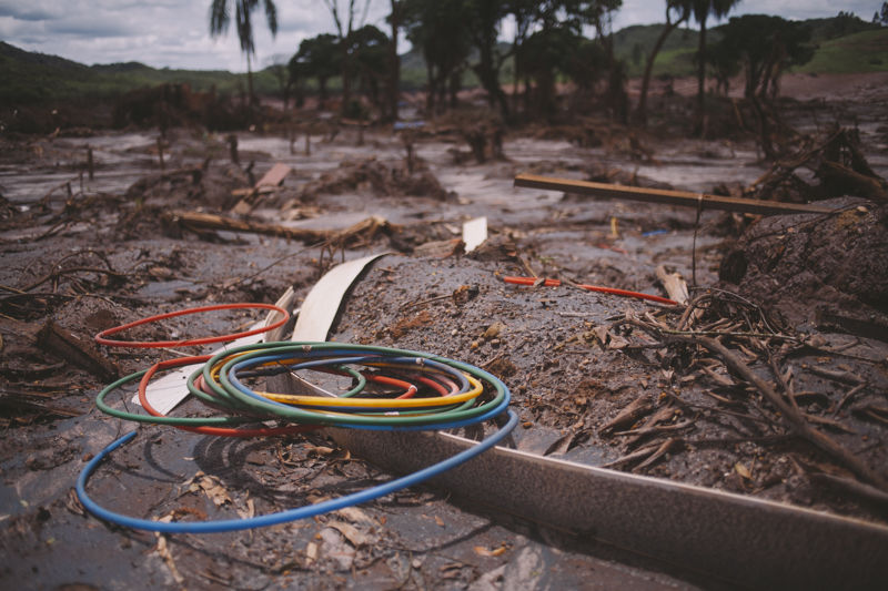 Bento Rodrigues: poesia nos escombros ou dor que dói na alma... - Foto: Ismael dos Anjos/Papo de Homem
