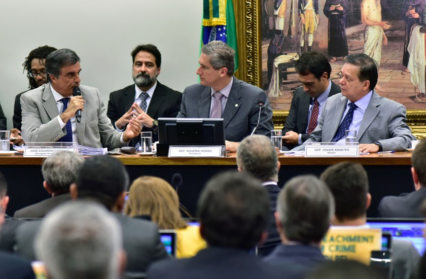 José Eduardo Cardoso, advogado-Geral da União na Comissão do Impeachment - Foto: Zeca Ribeiro / Câmara dos Deputados/Fotos Públicas