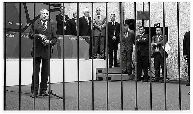 O enquadramento perfeito - Foto: Regina Scgnejeb _Süddeutsche Zeitung_Munique, capturada no FB/Jornalistas Livres