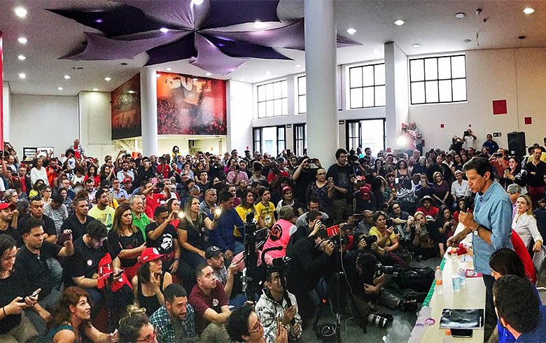 Haddad em plenária na CUT Nacional