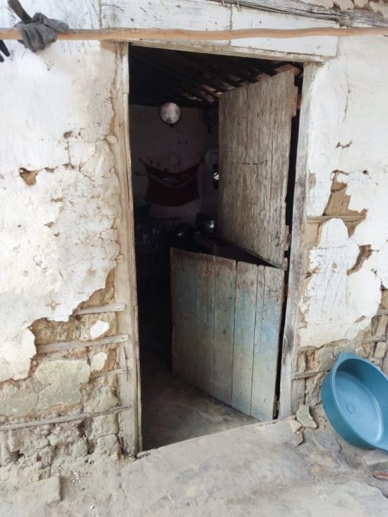 casa do agricultor Geovane pai do menino assassinado em Roncadorzinho - MZ Conteúdo